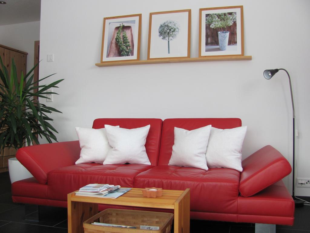 Ferienwohnung Caviezel Tschlin Εξωτερικό φωτογραφία